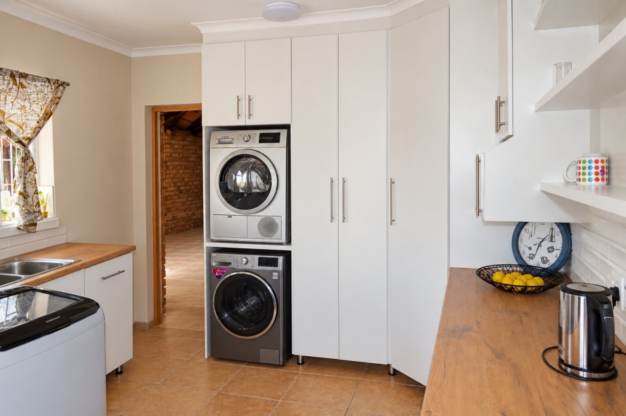 4 Bedroom Property for Sale in Doringkruin North West
